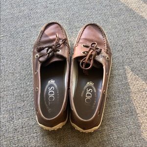 Tod’s brown leather loafers